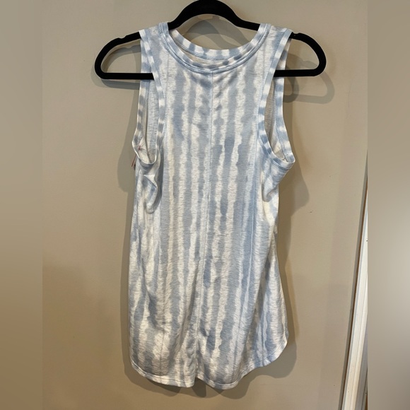 Athleta Tops - Athleta Womens Tank Top blue White Tie Dye Sleeveless Scoop Neck Boho M.…